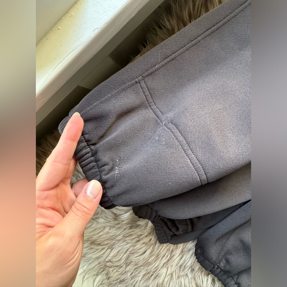 🥎 (3) Pairs of Girls Softball Pants - Picture 4 of 9